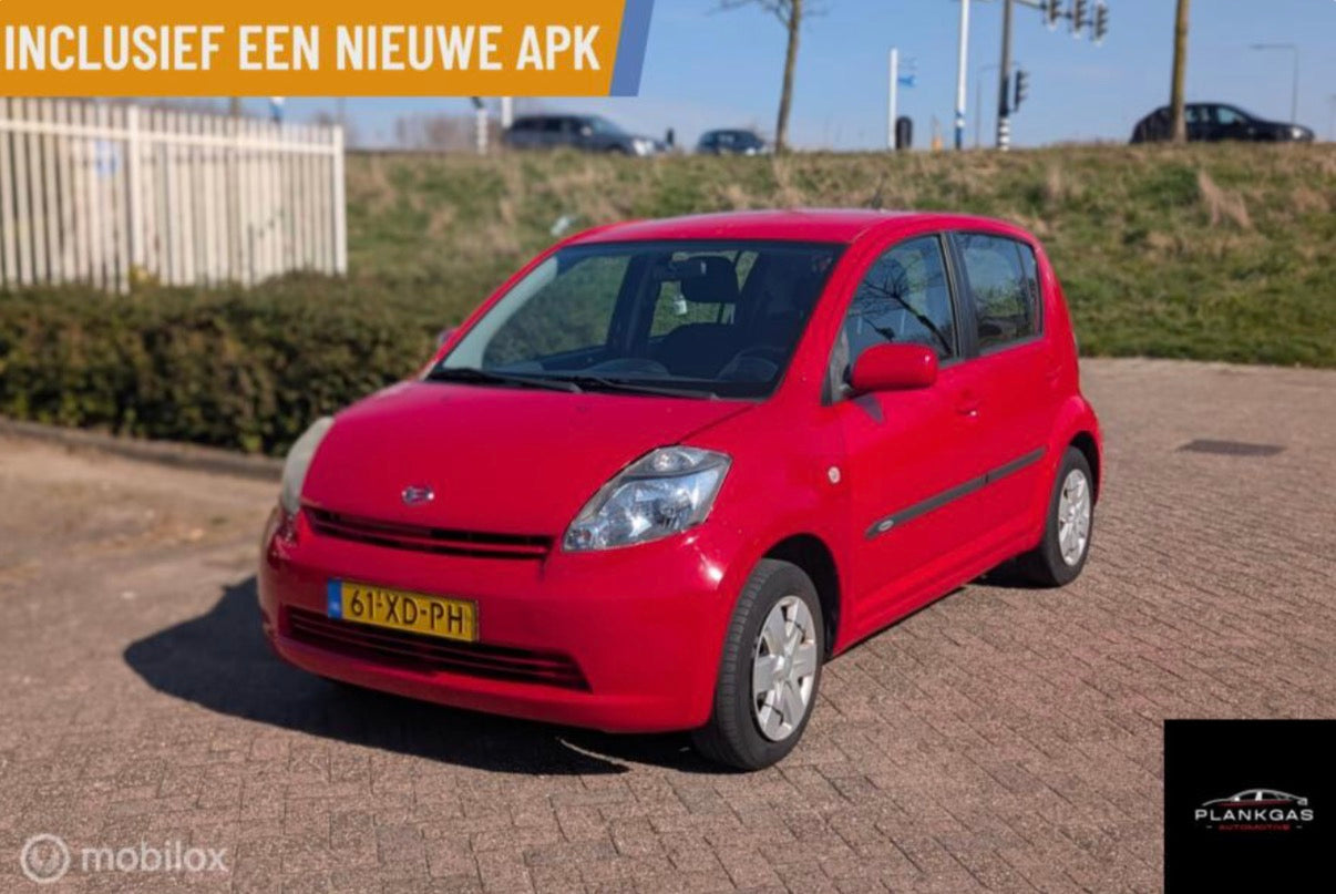 Daihatsu Sirion 61-XD-PH